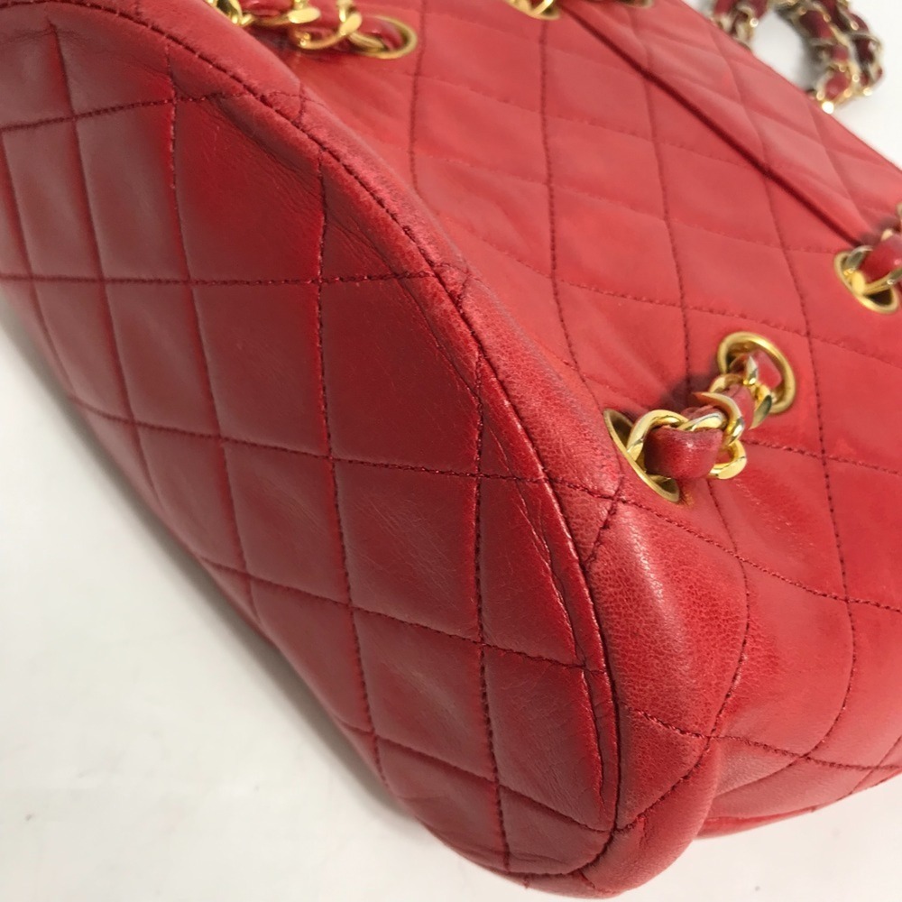 CHANEL Vintage Red Lambskin Leather Shoulder Bag - Picture 6 of 12